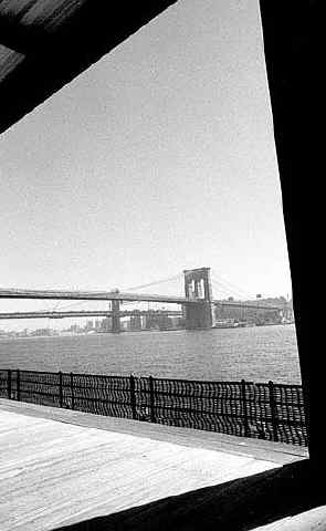 S334-3 Brooklyn-Bridge NYC.JPG